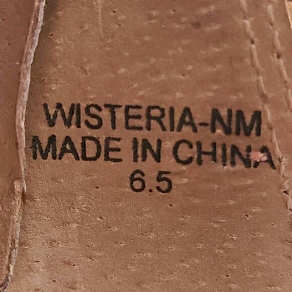 Neiman Marcus Strappy Wedge Sandal Size 6.5 - Picture 5 of 13